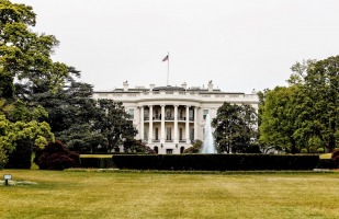 the white house facade